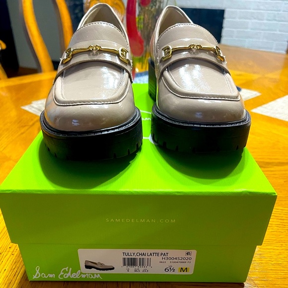 Sam Edelman Tully patent lug loafer - Picture 2 of 6